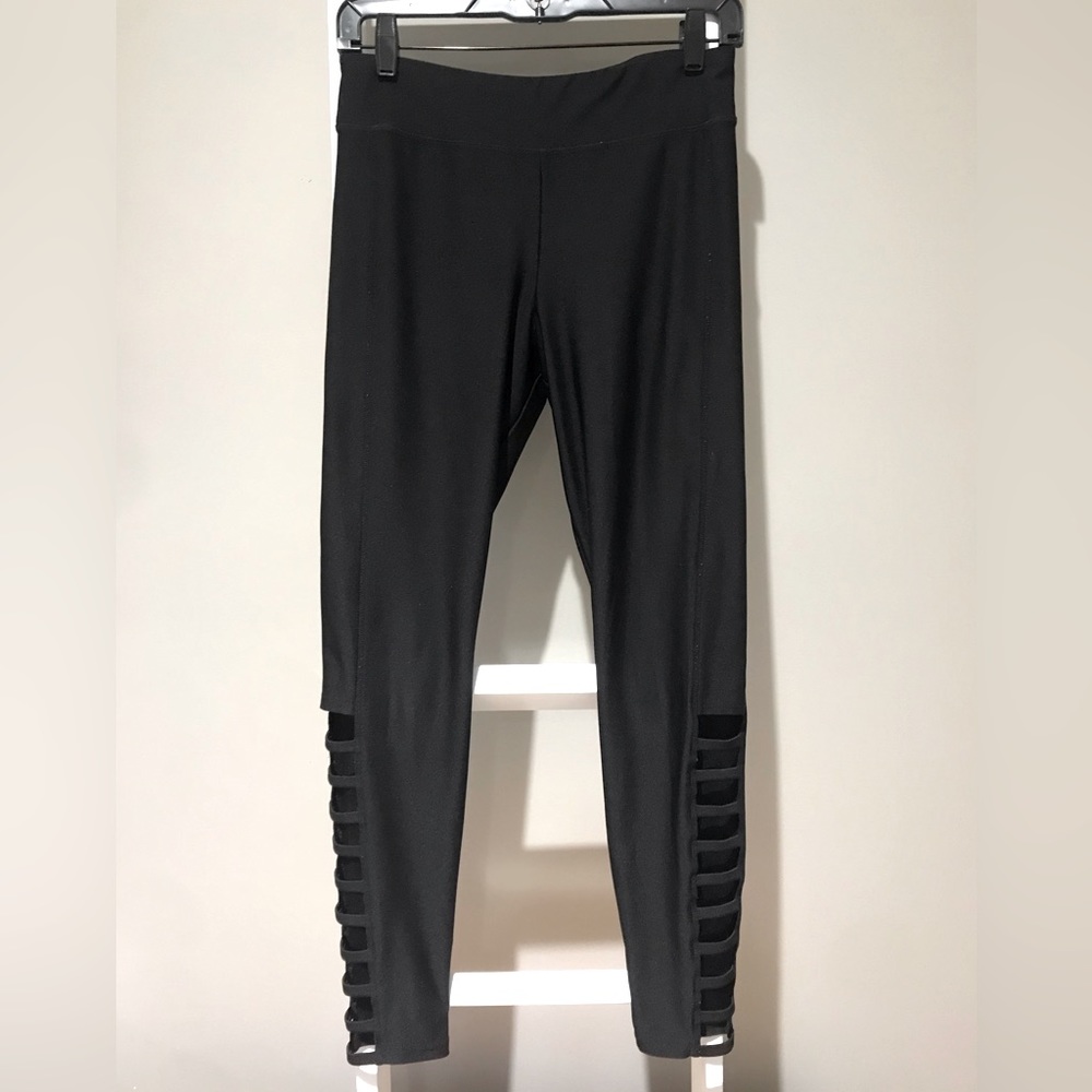 Adore Me Leggings